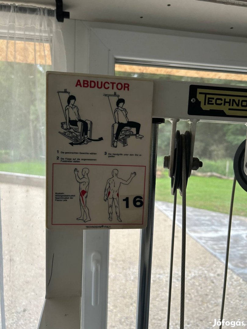 Technogym combtávolító eladó