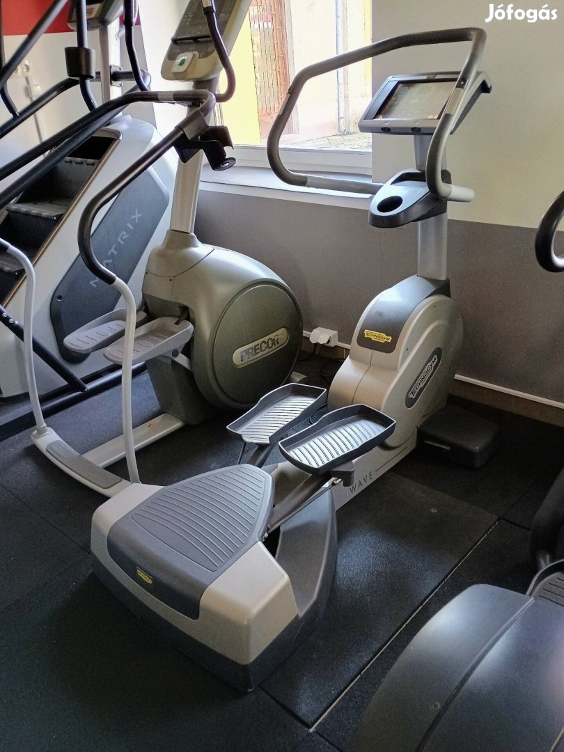 Technogym wave korcsolyázógép