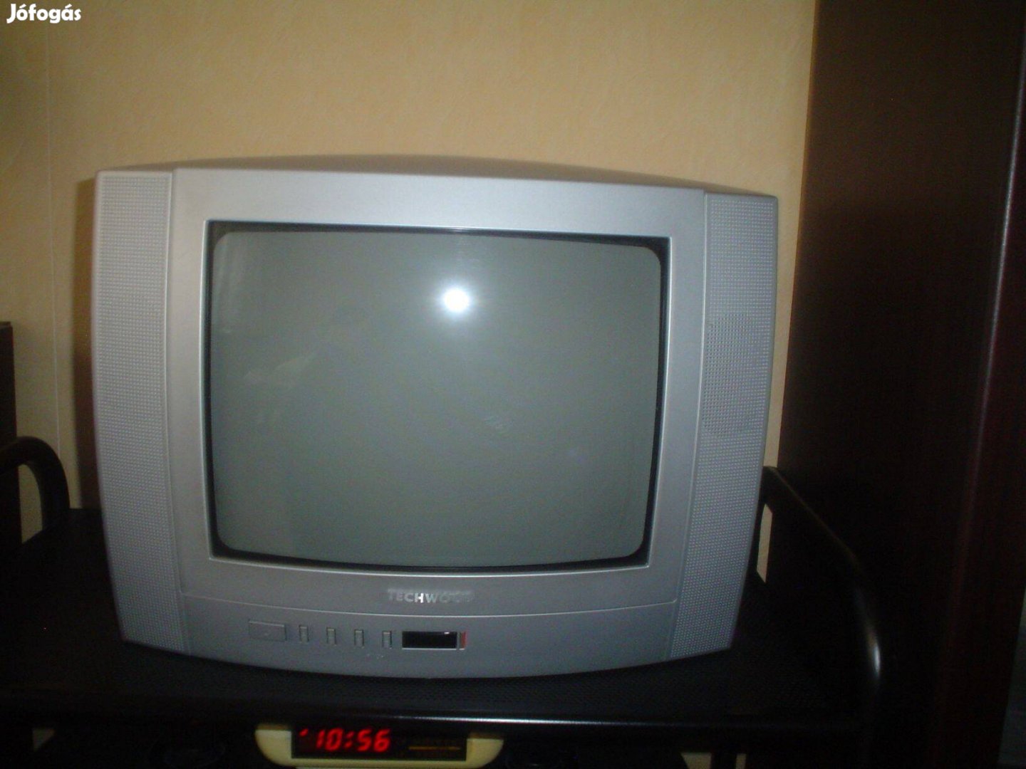 Techwood TV, 37cm-es képátló