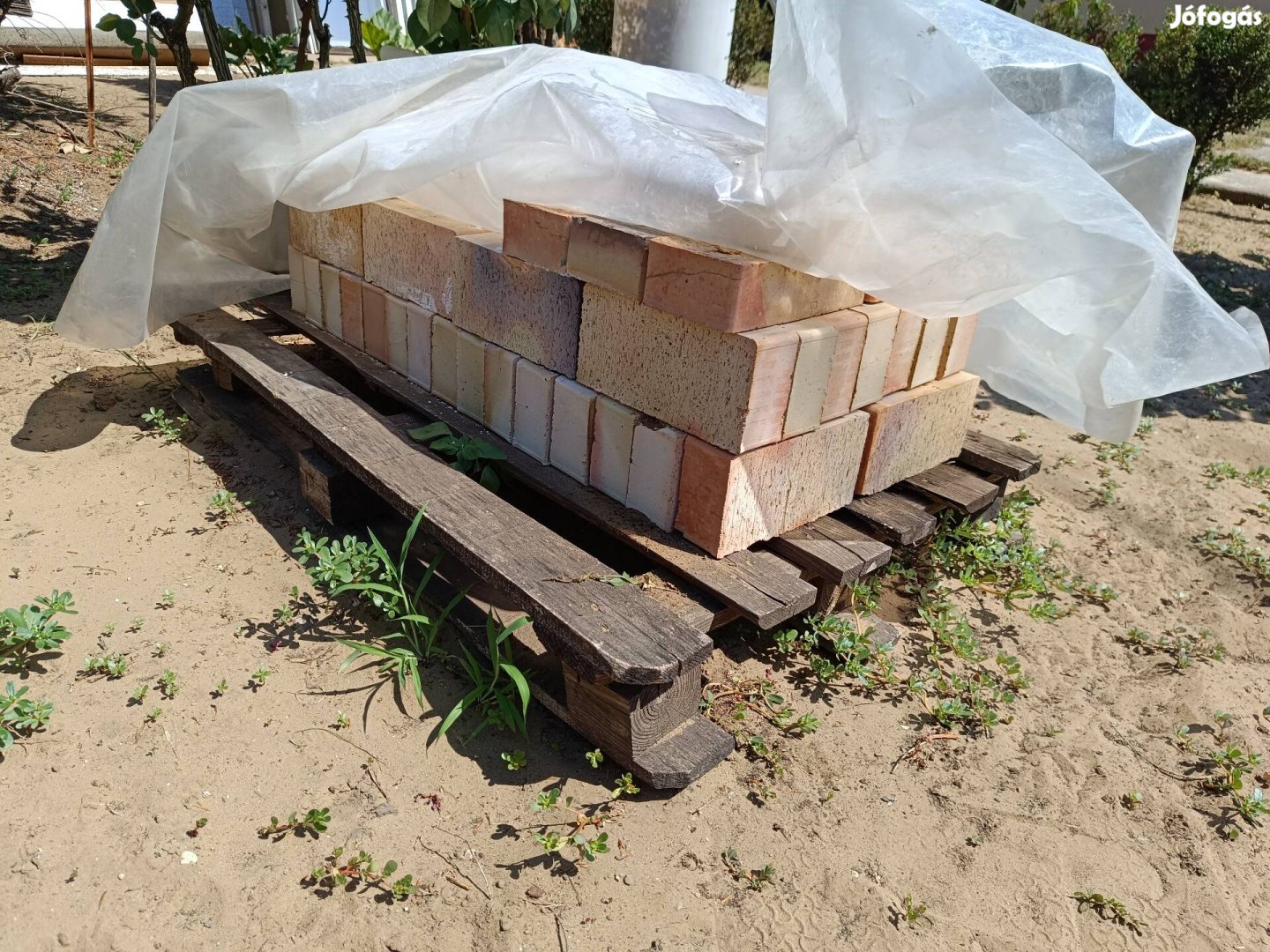 Tégla Új! Kis méretű 25x12x6,5 cm