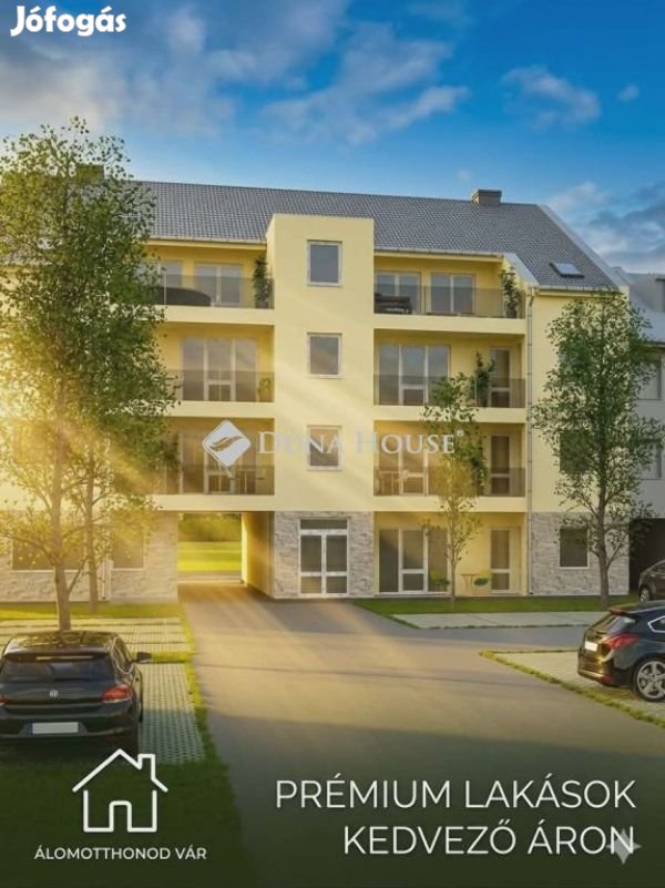 Téglási 70 nm-es lakás eladó