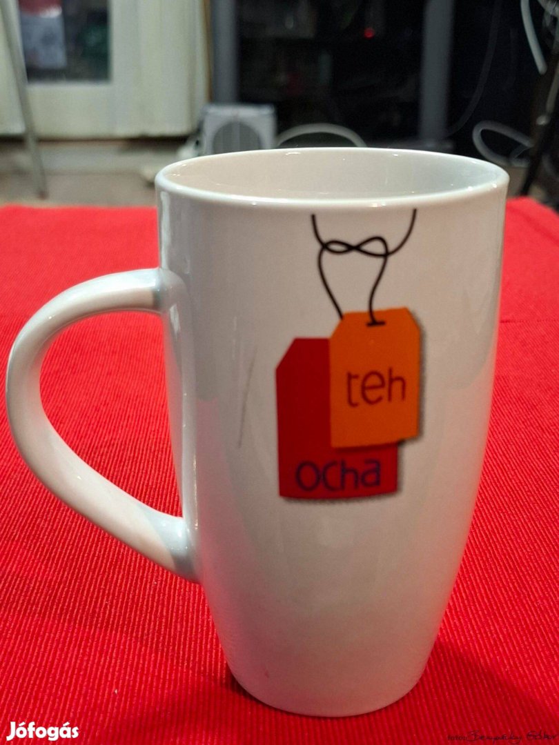 Teh OCha Budapest Bank jelzésű festett Porland kerámia