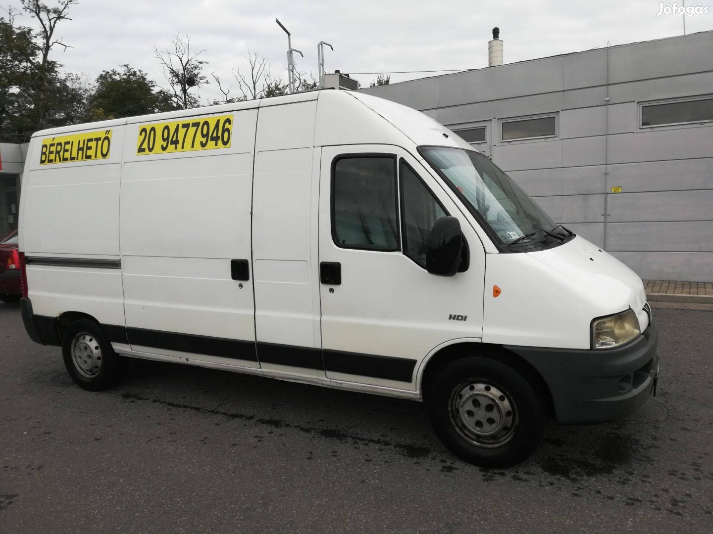 Teherautó bérlés kisteherautó bérlés
