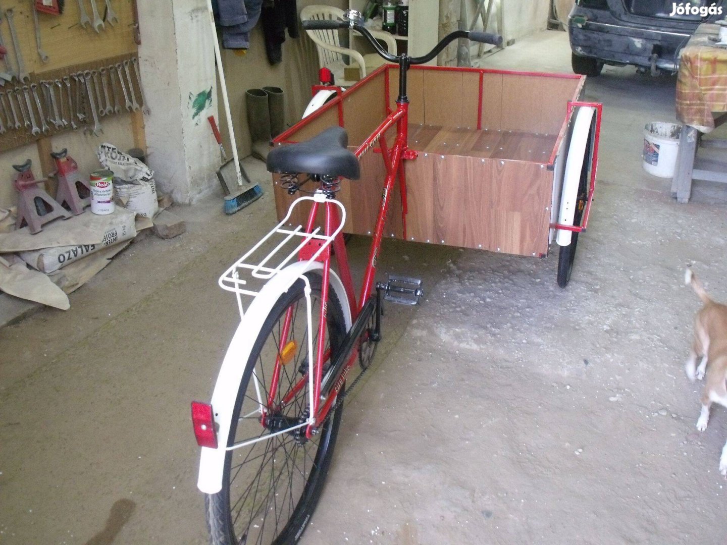 Teherhordó tricikli eladó