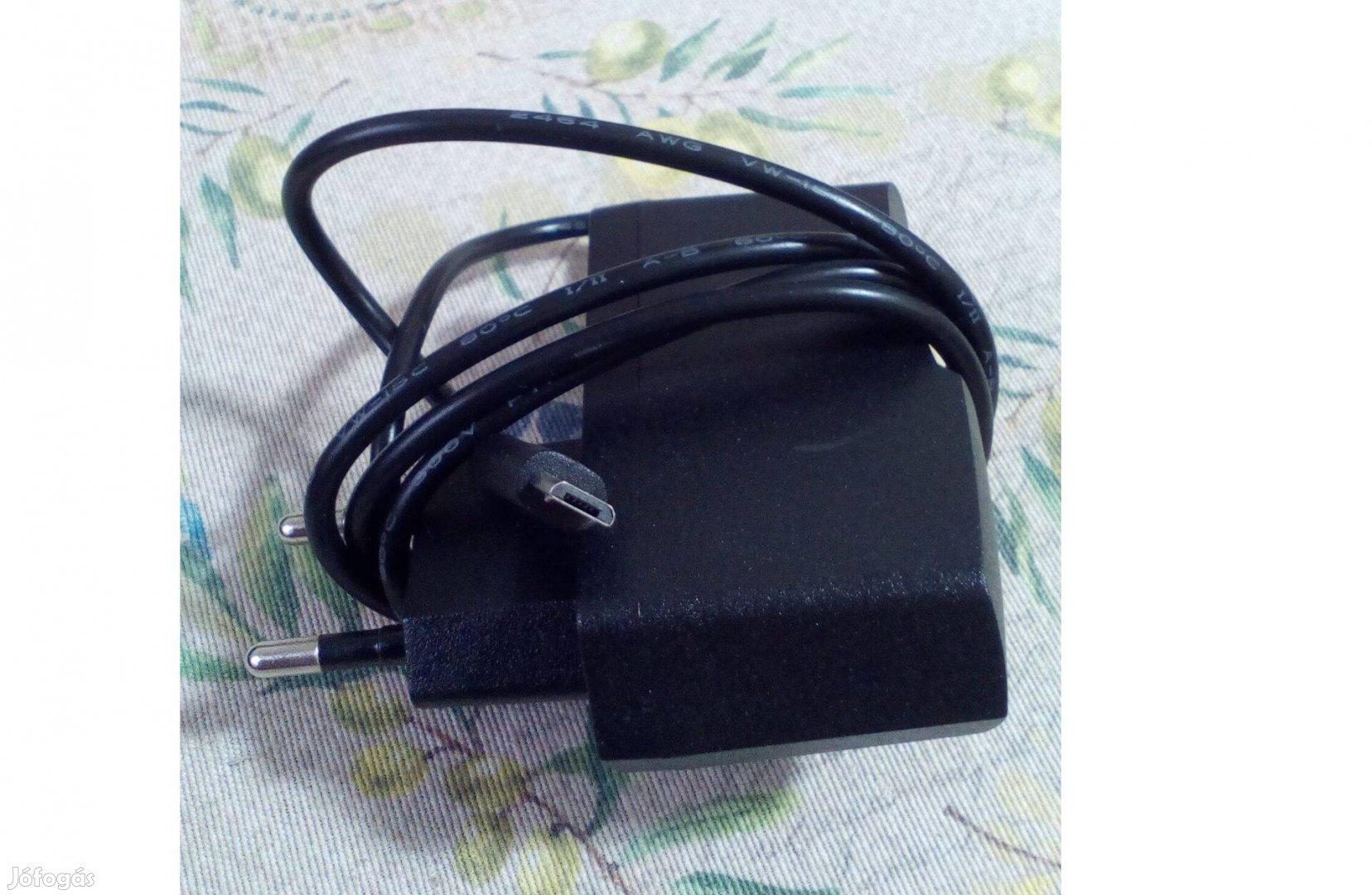 Telefon, tablet töltő adapter 5V 2000mA