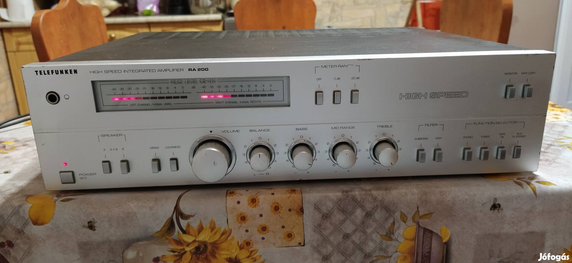 Telefunken RA200 erősítő