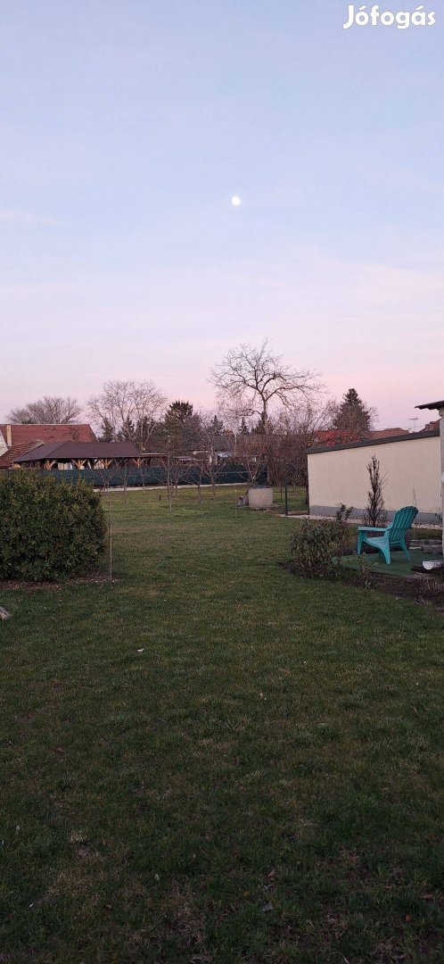 Telek a Boldogfalvi kertben