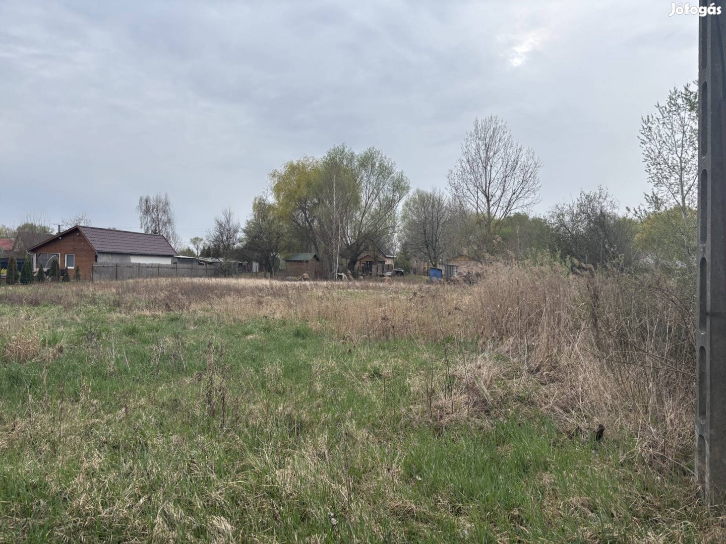 Telek eladó Leveleki tó környékén