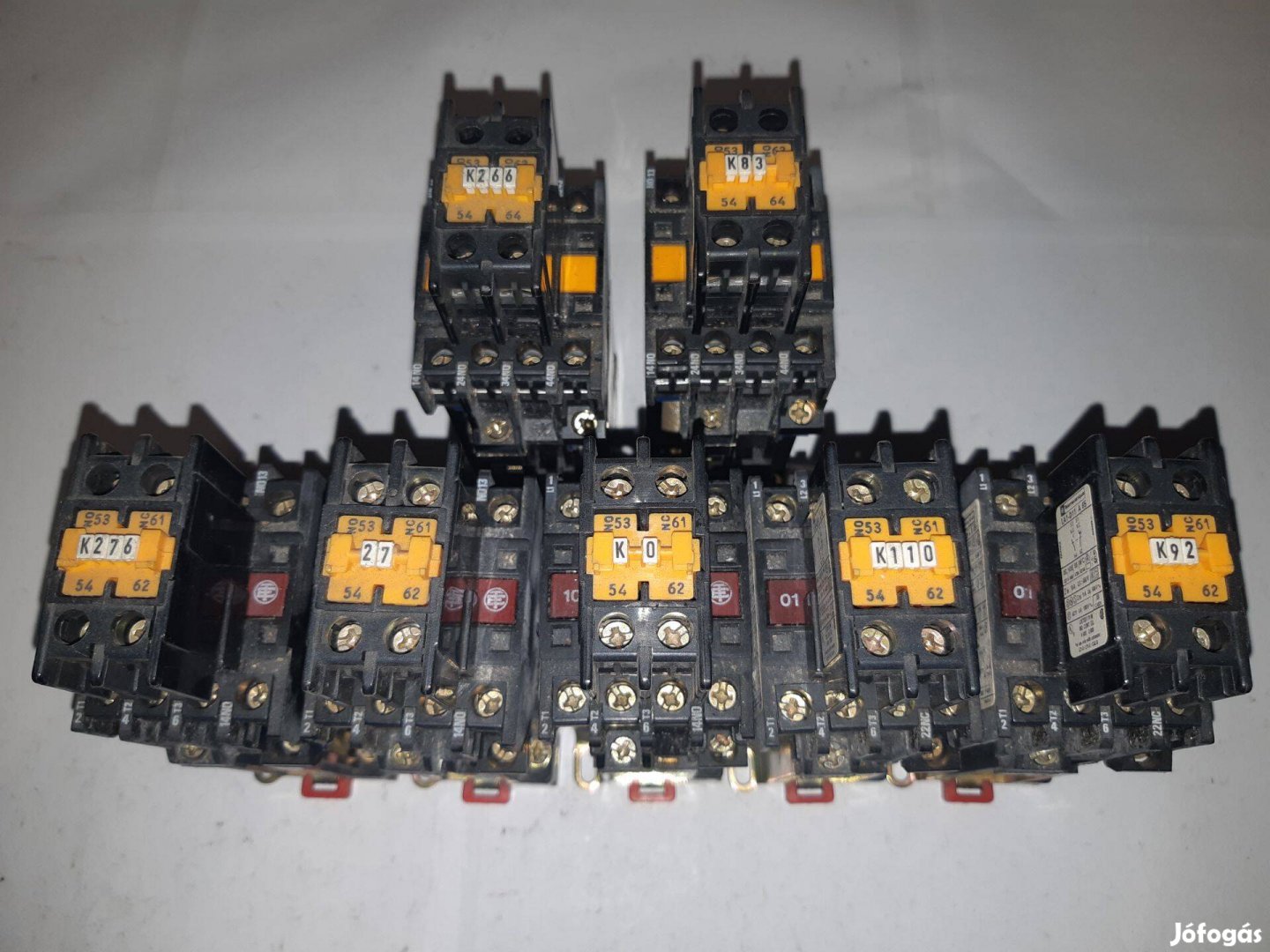 Telemecanique 24V mágneskapcsoló /258