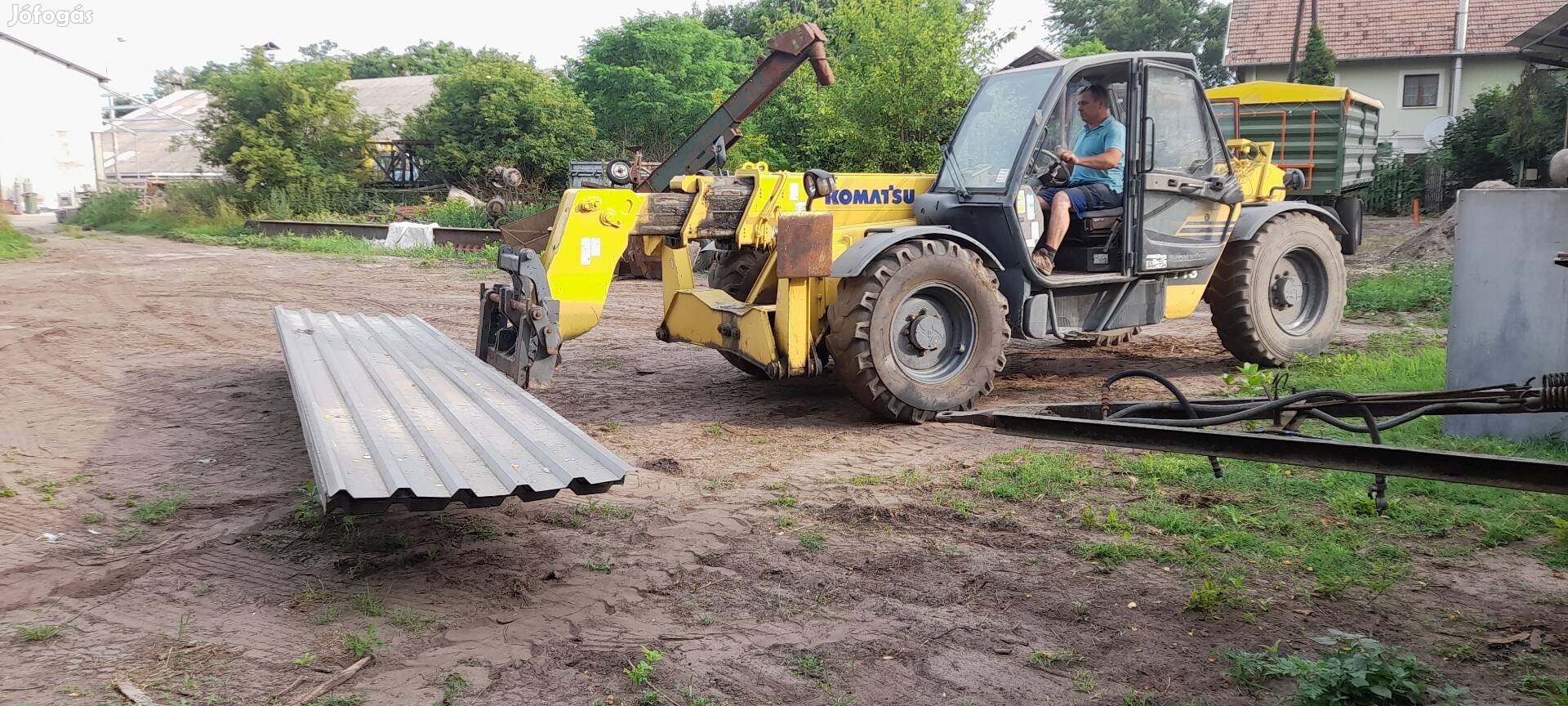 Teleszkópos rakodó komatsu wh 713