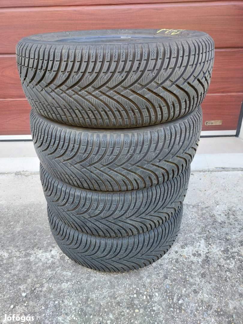 Téli 205/55 R16 Kleber Krisalp 