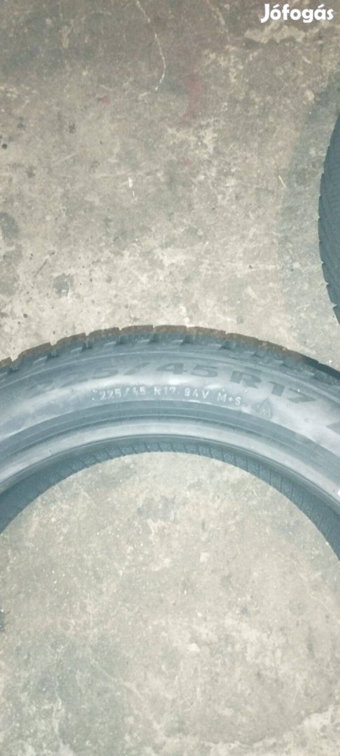 Téli 225/45 R17 XL 94V