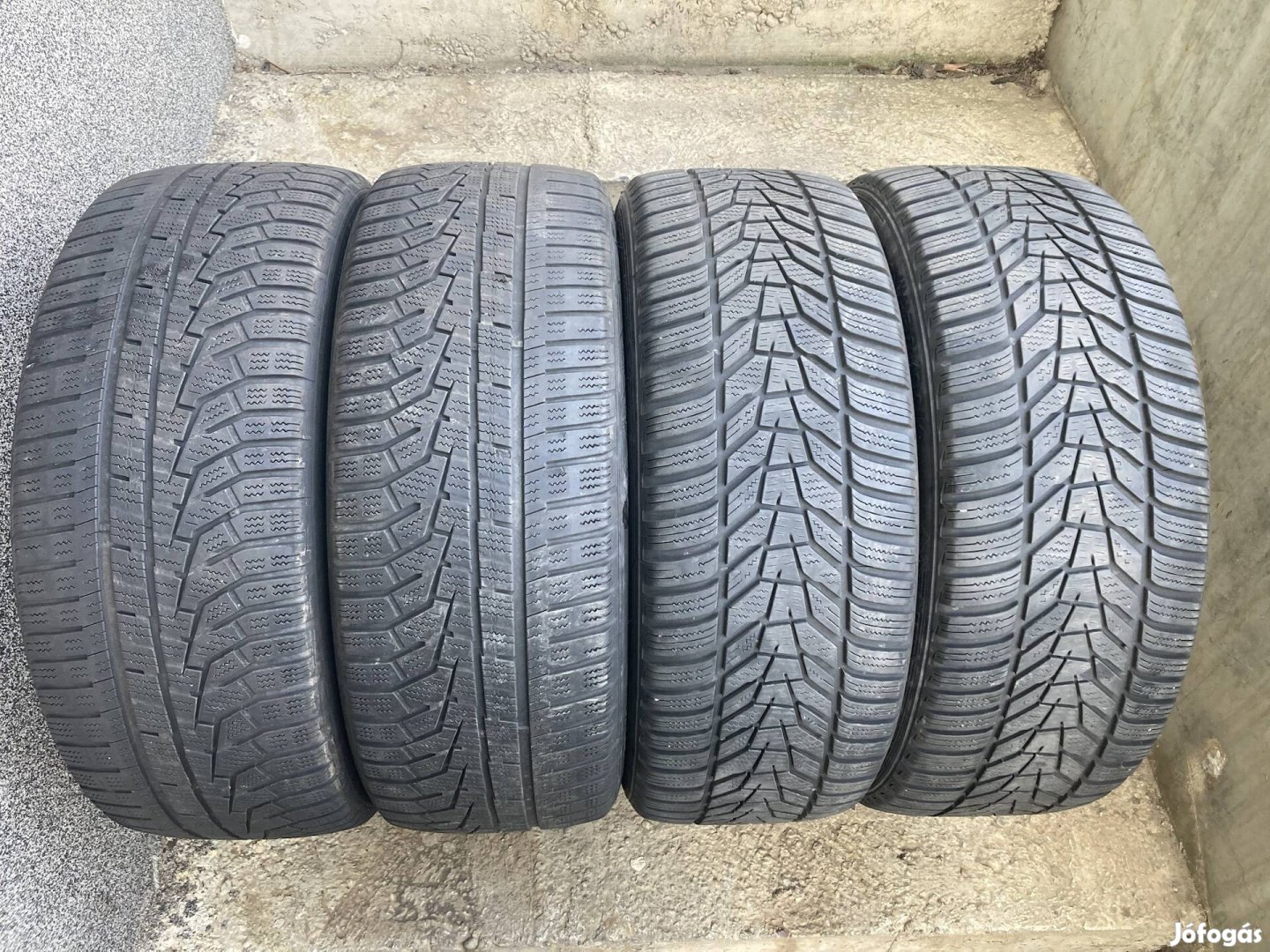 Téli 225/45 r18 4db hankook téli gumi