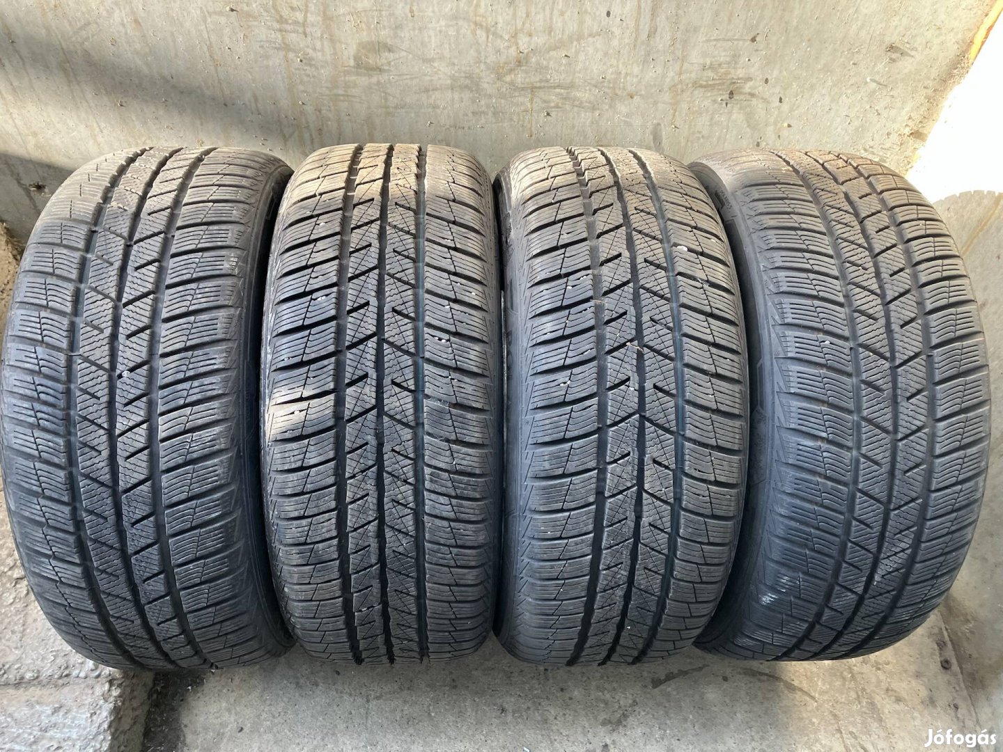 Téli 225/50 r17 4db barum gumi 2023