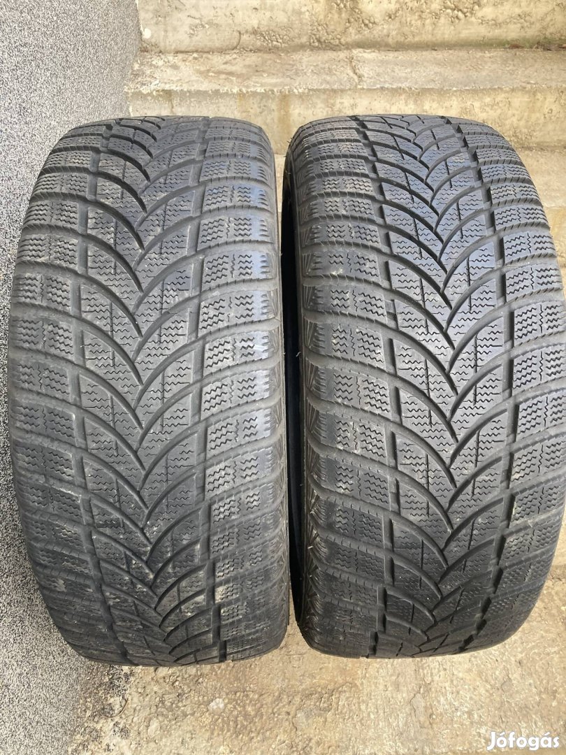 Téli 235/55 r17 2db gumi