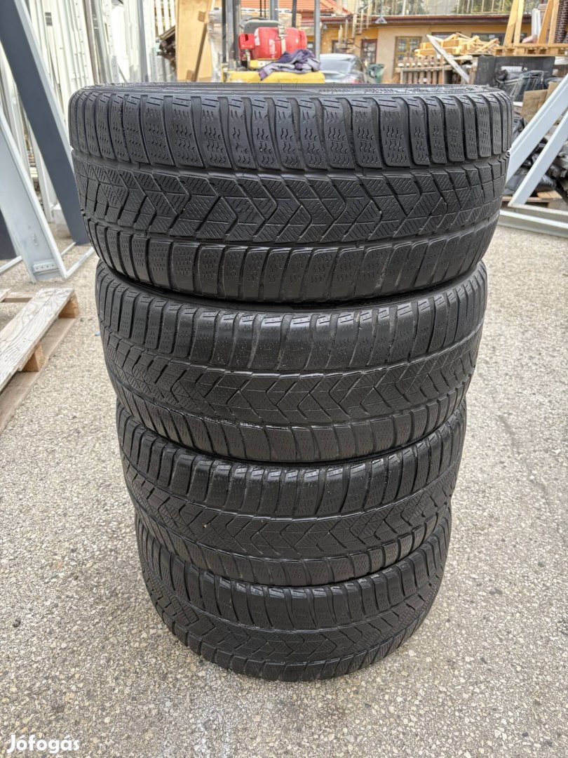 Téli Gumi 235/35 R20 Tesla Model 3