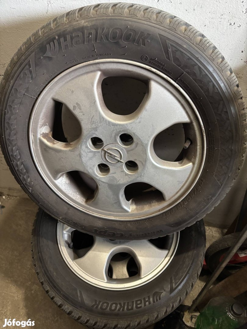 Teli Gumi garnitúra Hankook winter i cept rs3 