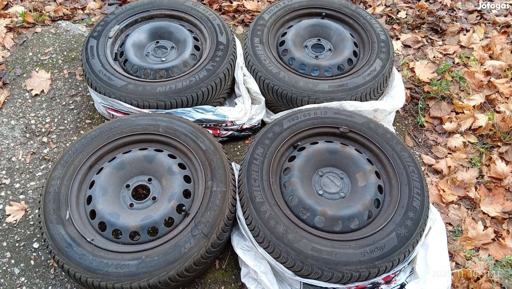 Téli Michelin Alpin 5 gumik felnivel