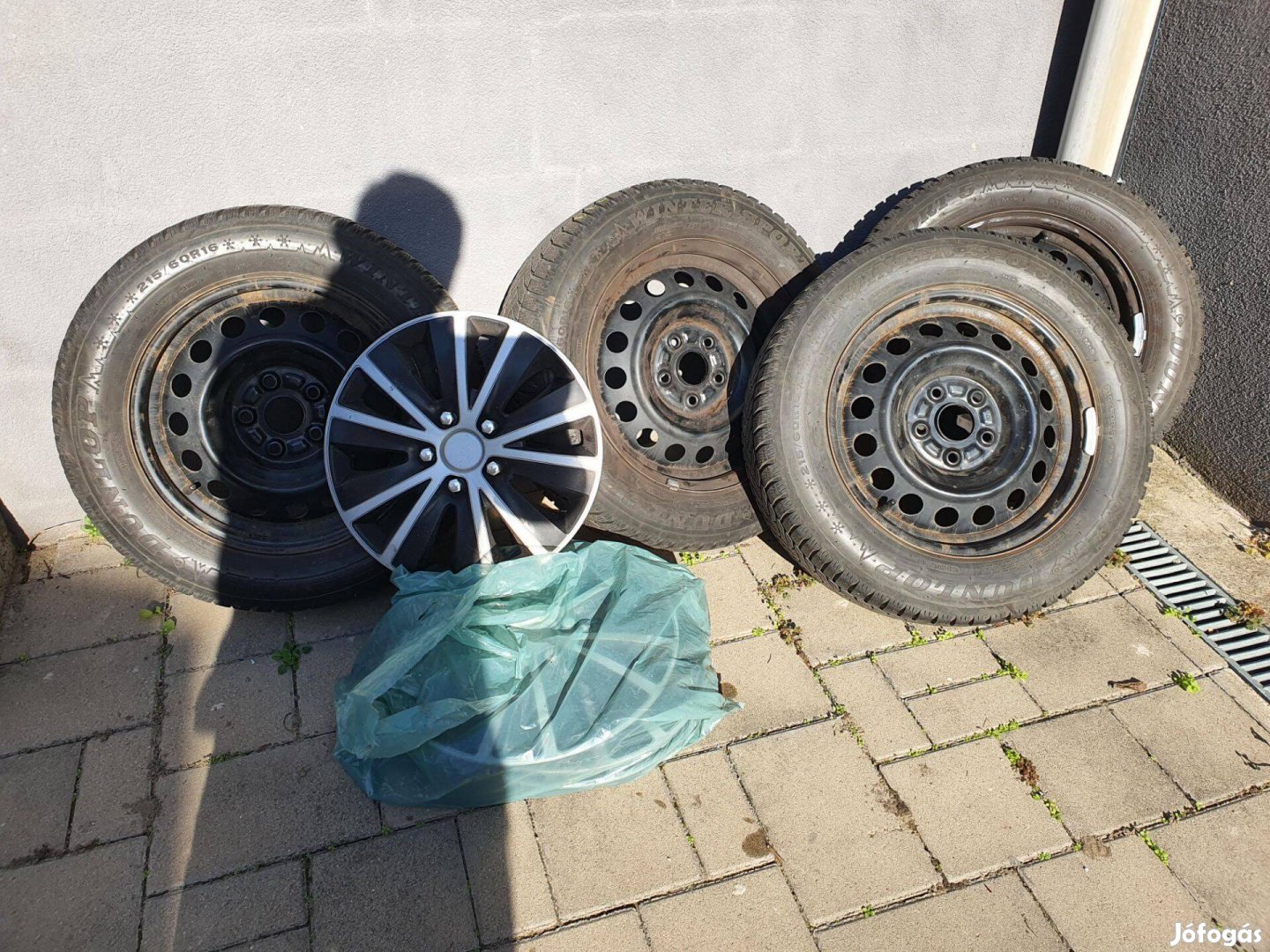 Téli, Felnire Szerelt Gumigarnitúra Eladó