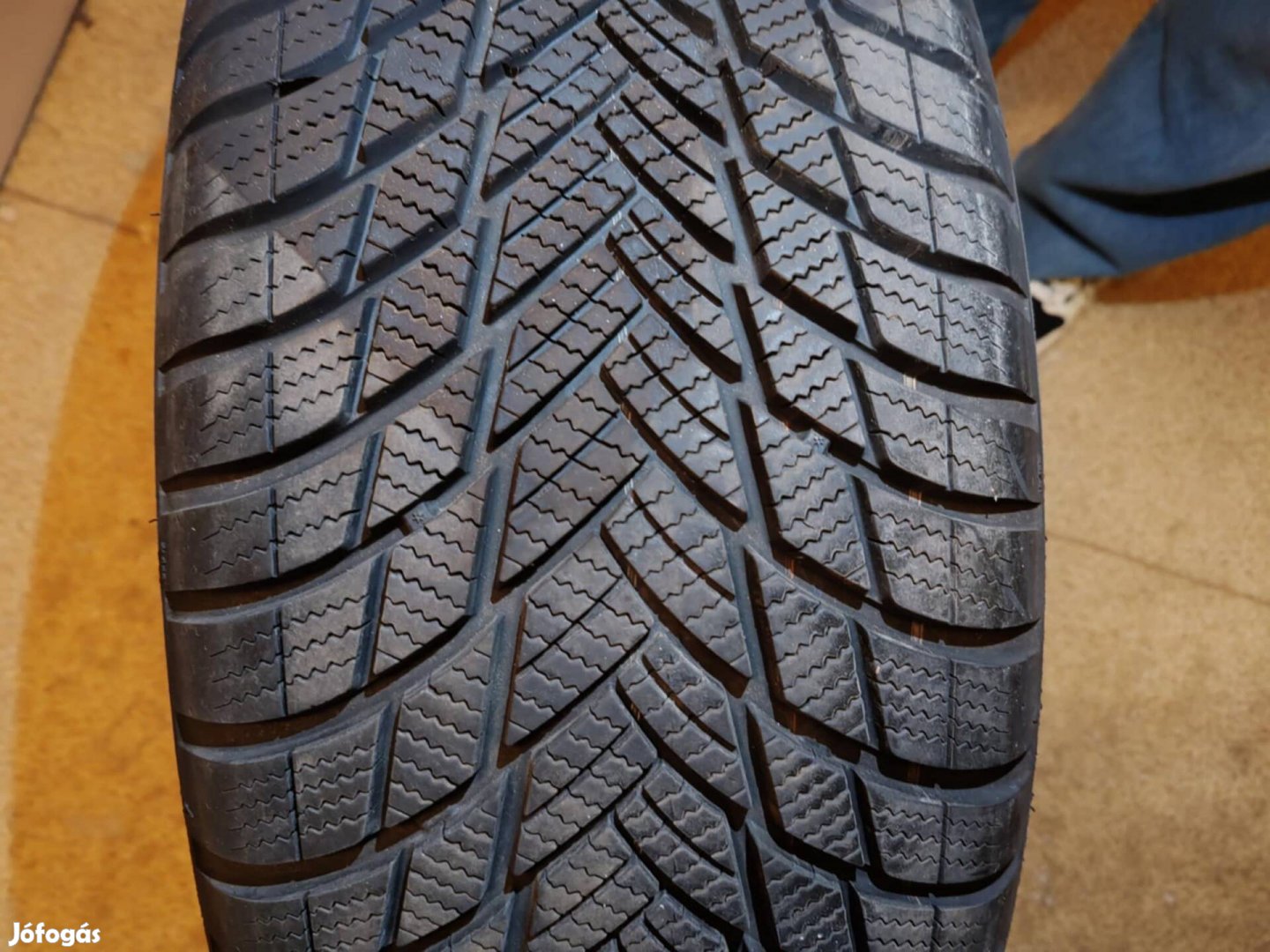 Téli autó gumi 