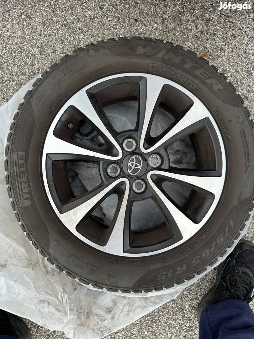 Téli gumi 175/65 R15  