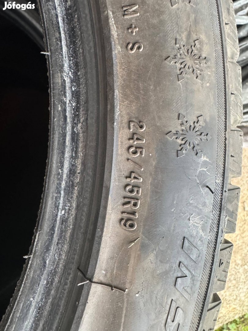 Téli gumi 245/45 R19