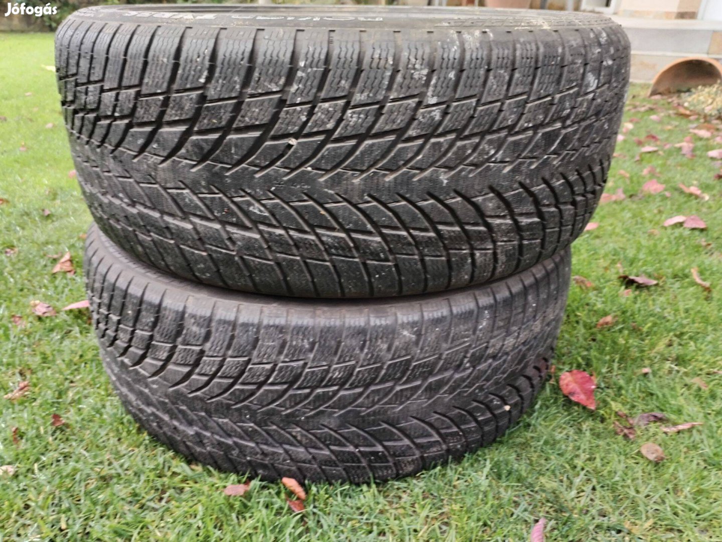 Téli gumi 2 db nokian 245 40 19 használt