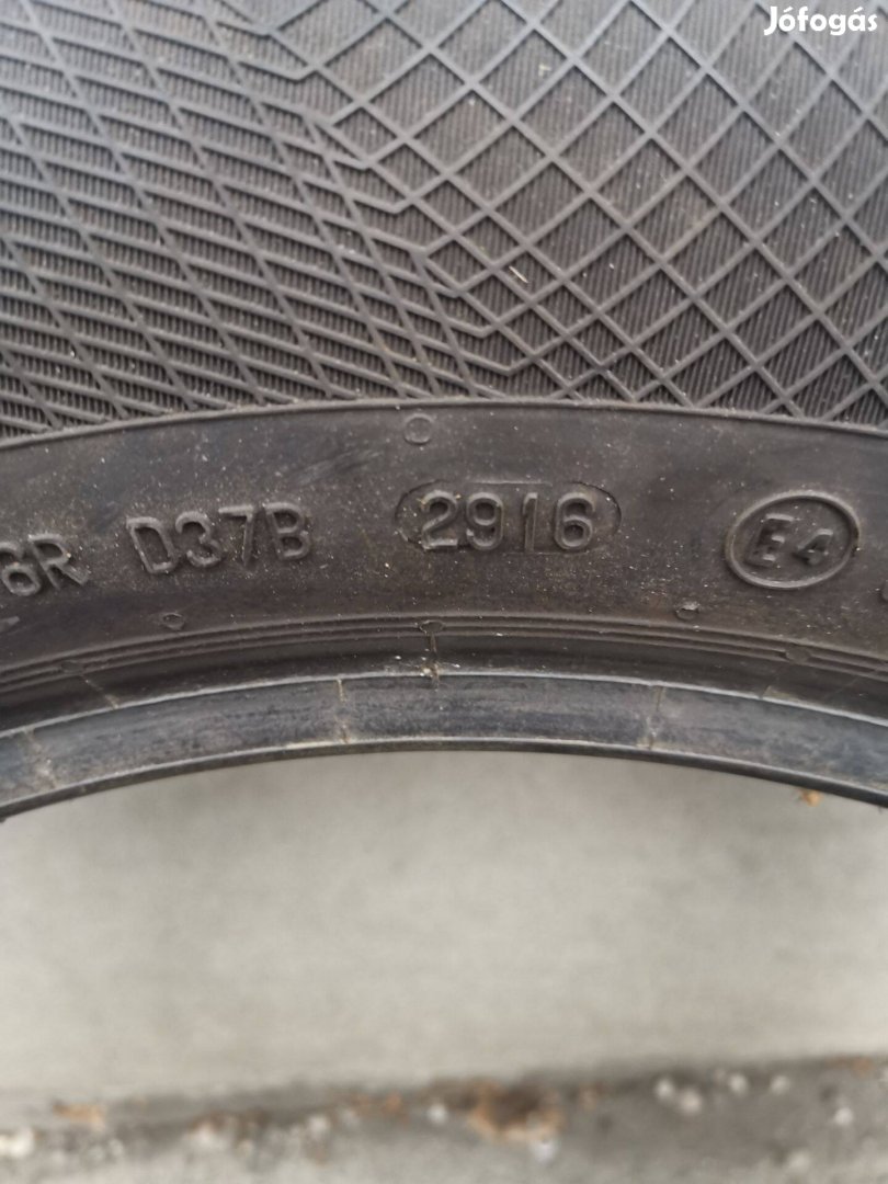 Téli gumi Continental 225/55r16