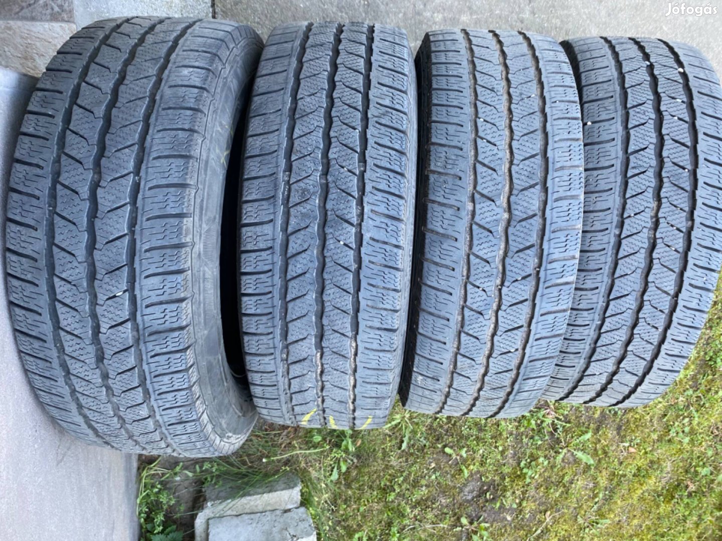 Téli gumi Contivancontact Winter 225/65R16C