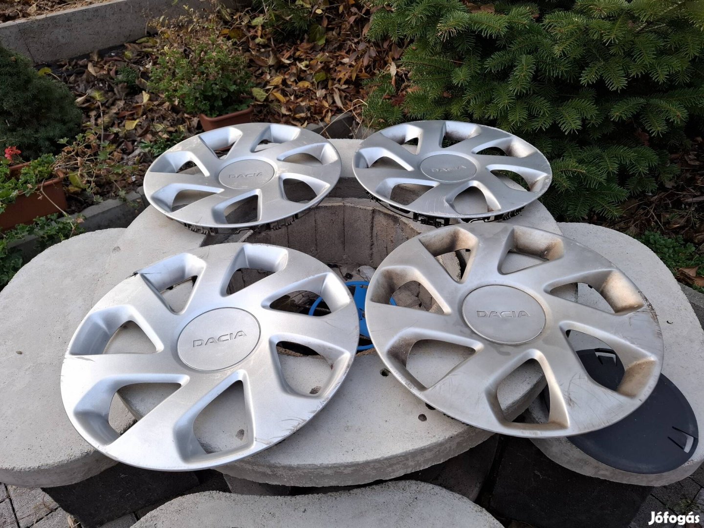 Téli gumi Dacia felni dísztárcsa