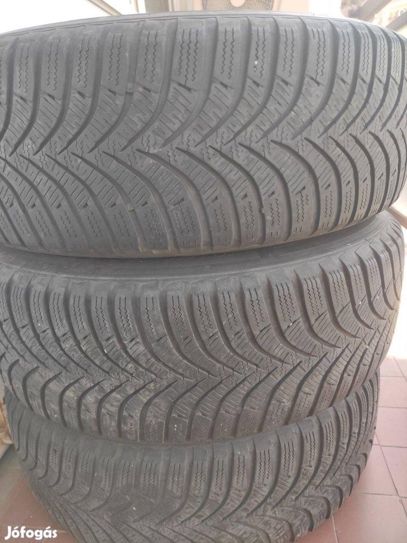 Téli gumi Hankook 195/65 R15 Acélfelnivel