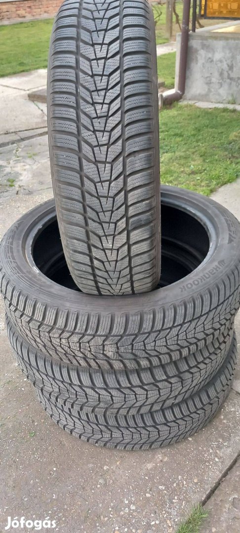 Téli gumi Hankook