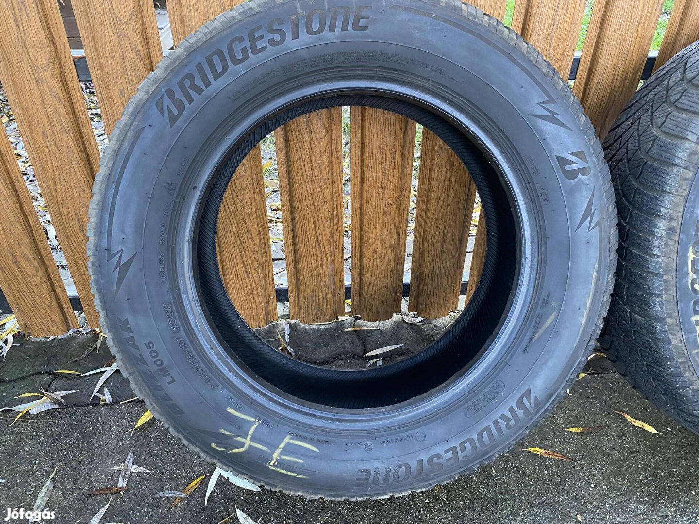 Téli gumi (Bridgestone Blizzak Lm005)