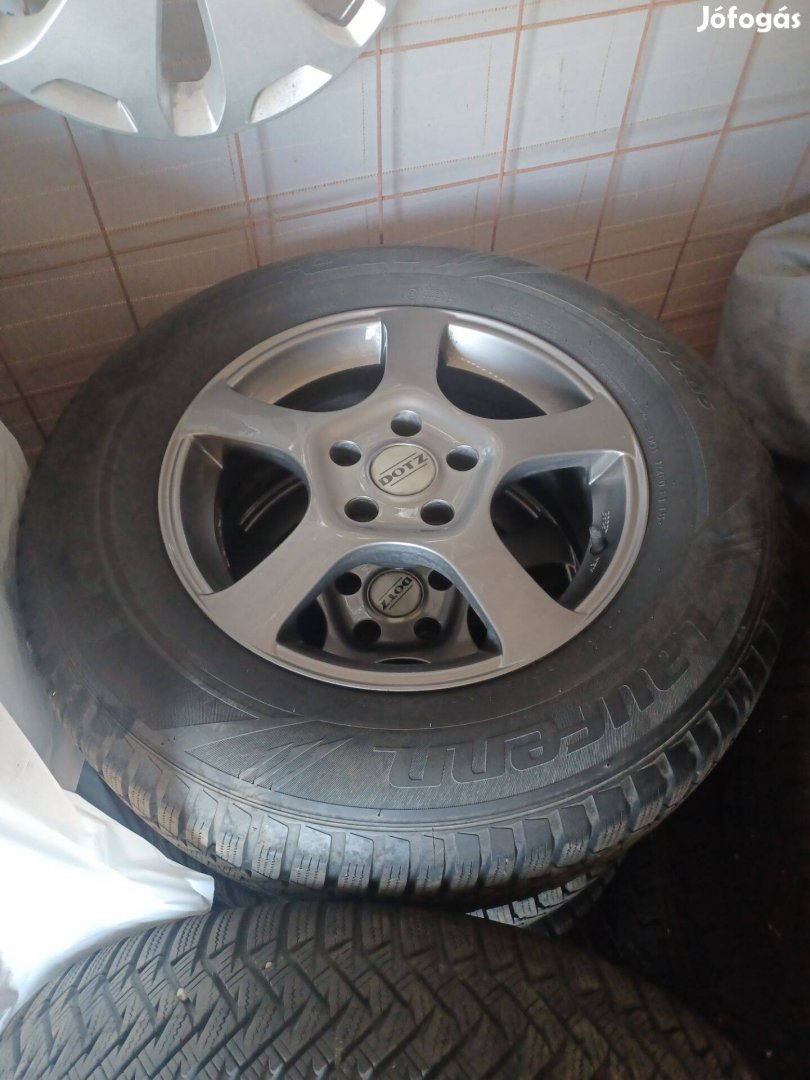 Téli gumi + alufelni 215/70 r16