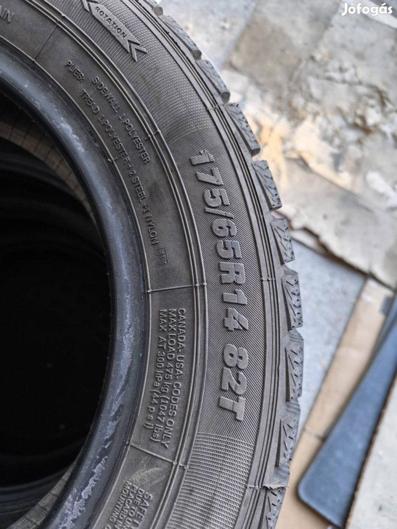 Téli gumi-  egy szezont futott.