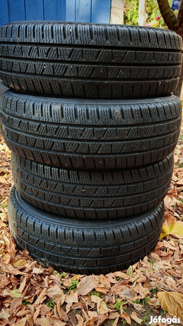 Téli gumi ,kisteher Pirelli Carrier 205/65 R16C