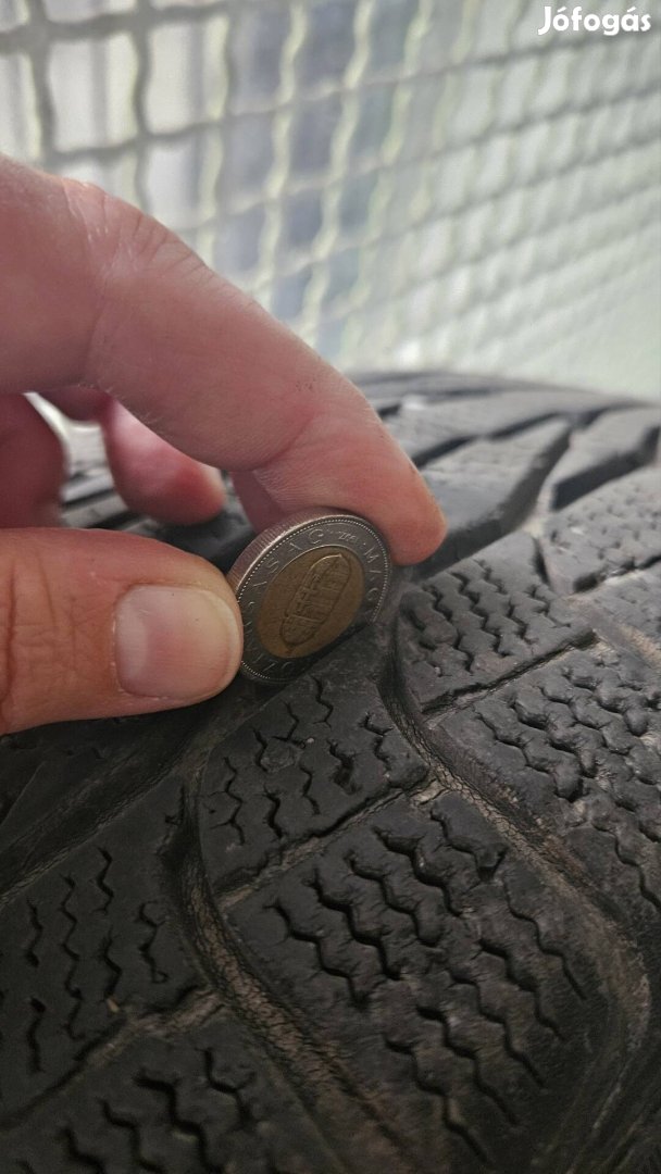 Téli gumi ,lemez felni Toyota Corolla