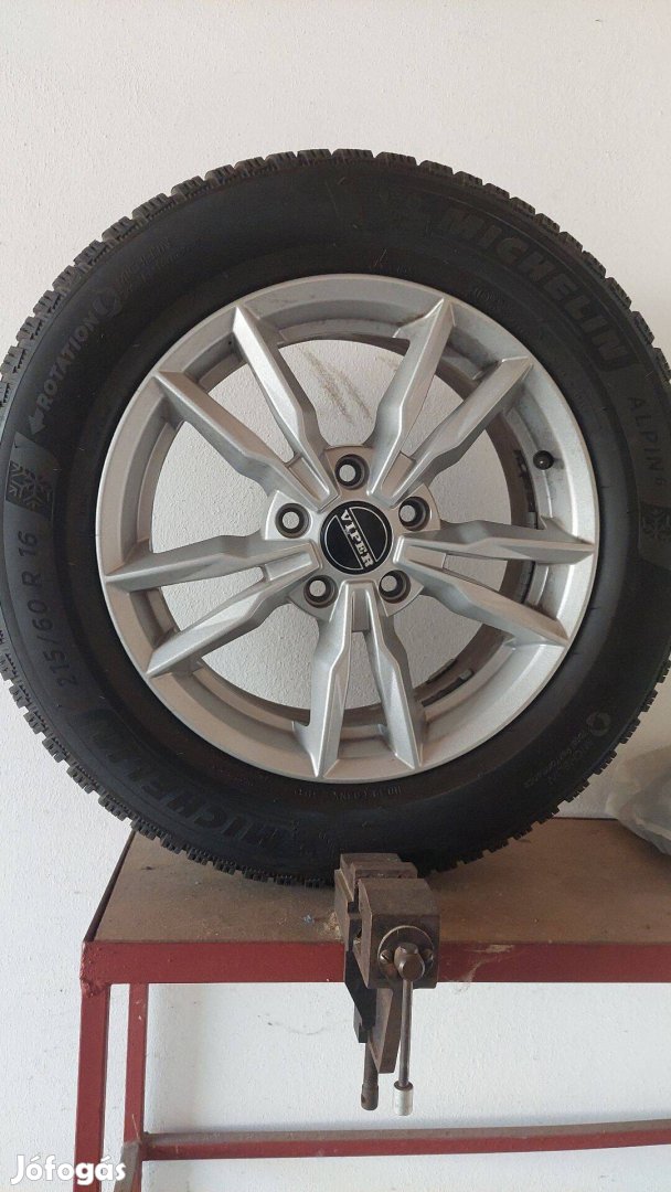 Téli gumi alufelnin