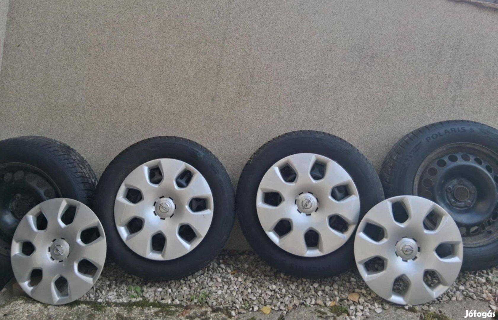 Téli gumi felnivel