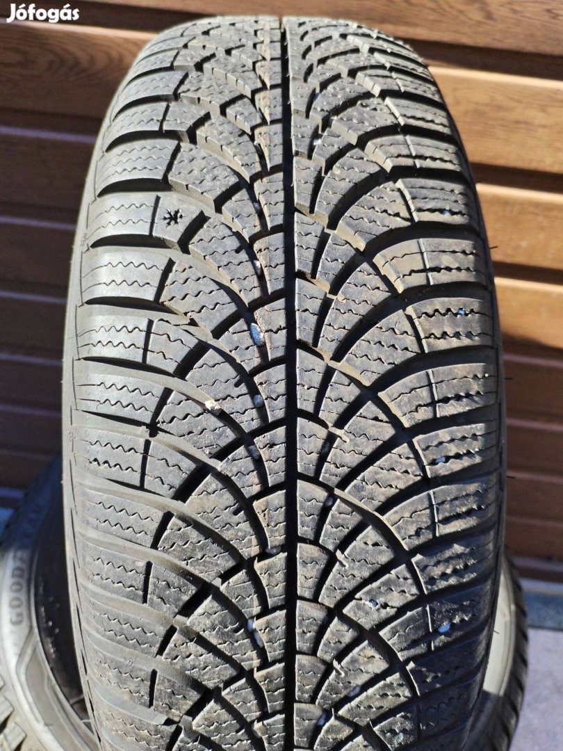 Téli gumi garnitura 185 55 15 goodyear