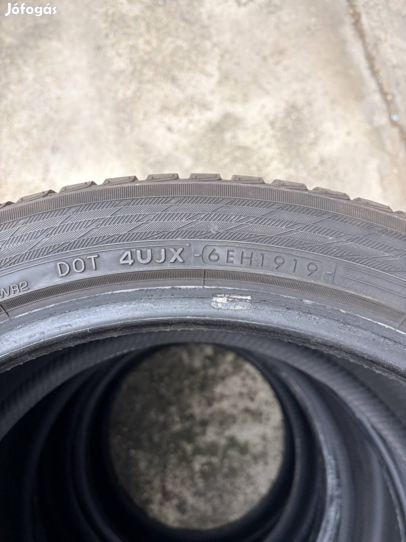 Téli gumi garnitúra 245/40 R18