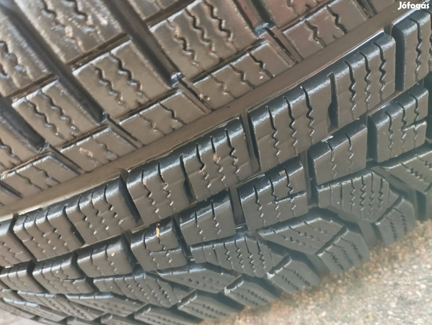 Téli gumi garnitúra Hankook Winter i*cept evo2 W320 205/55 R16