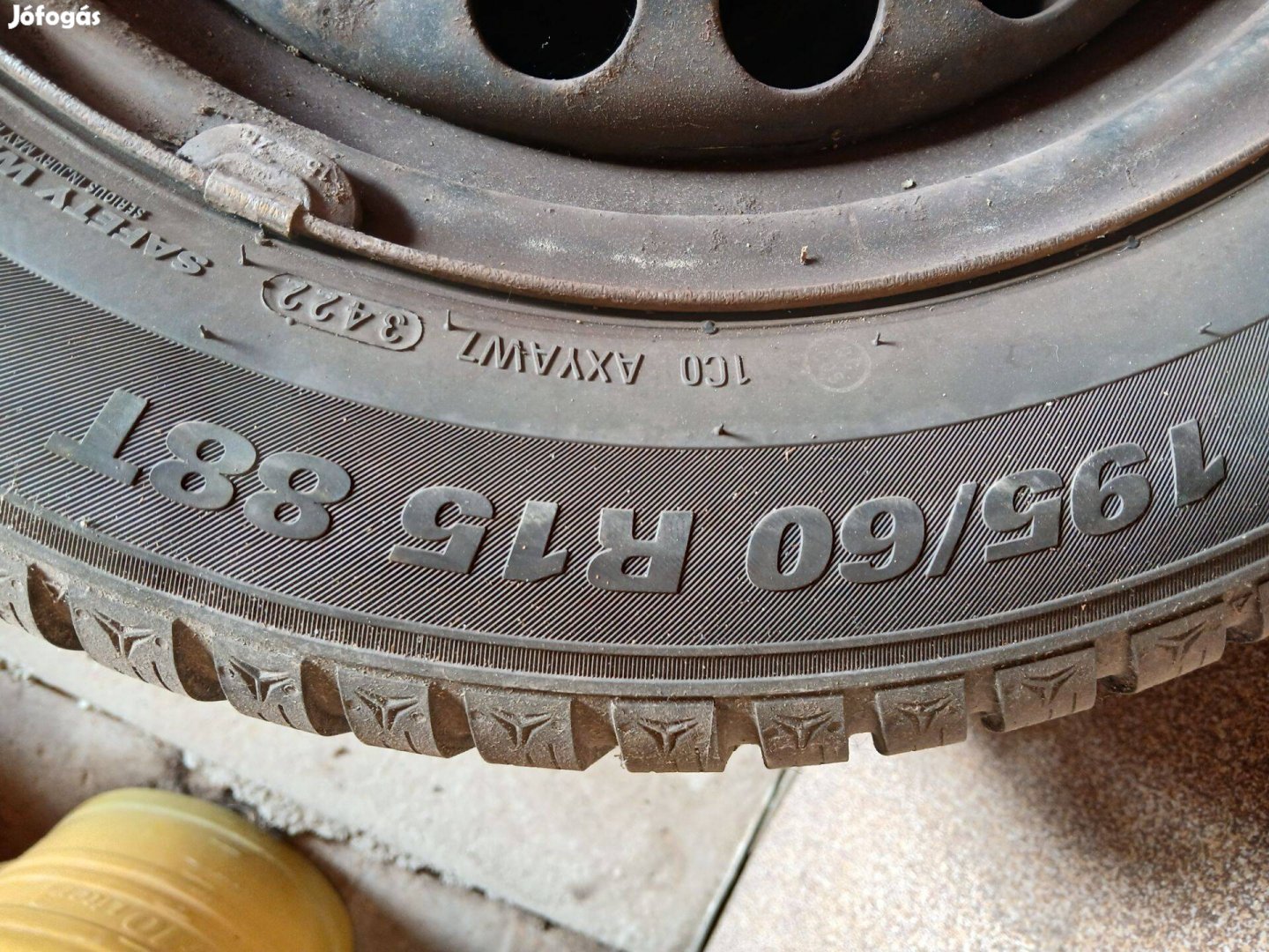 Téli gumi garnitúra eladó