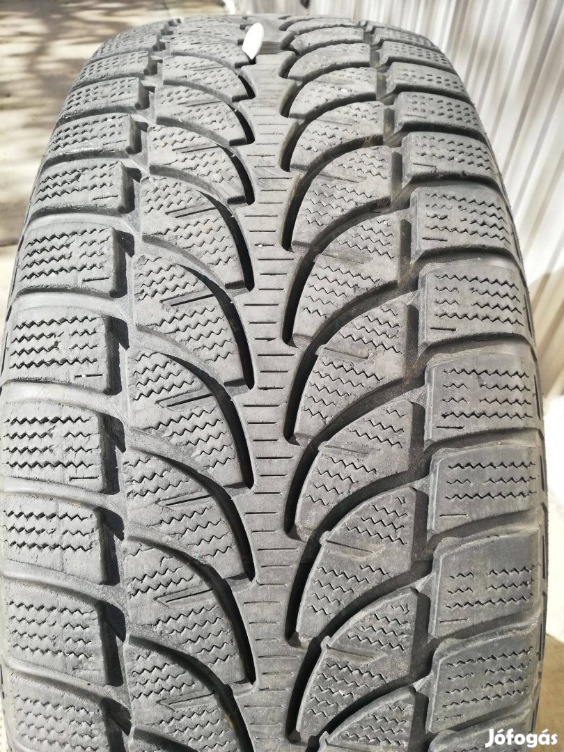 Téli gumik, abroncsok, 265/65 R17, Bridgestone