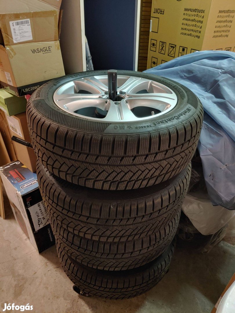 Téli gumik felnikkel Mercedesre