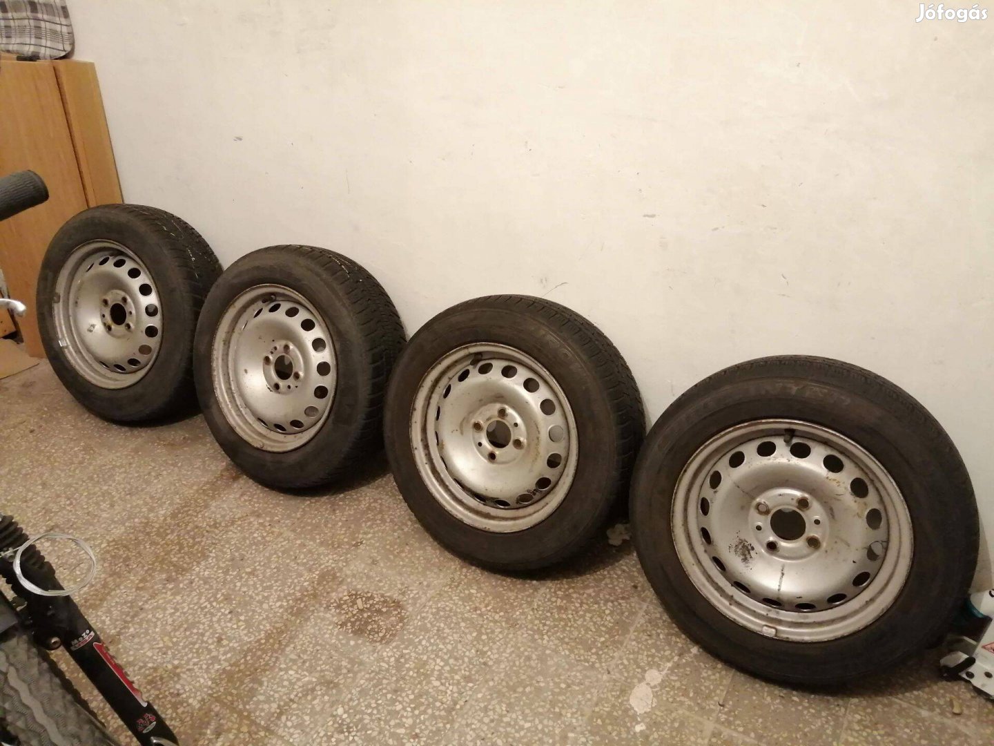 Téli gumik felnikkel eladók 175/65R14 82T és 175/65R14 82T