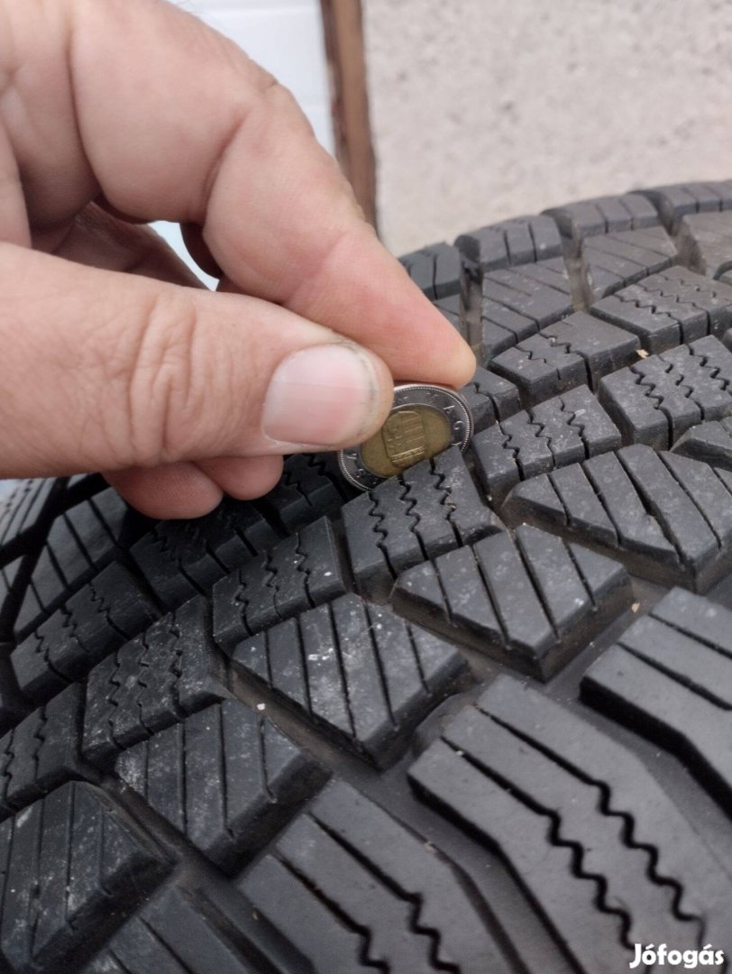 Téli kerekek 205/55 R 16 H Astra Új!