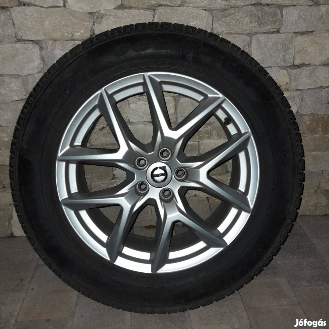 Téli kerekek Volvo XC60 vagy XC40 autóra