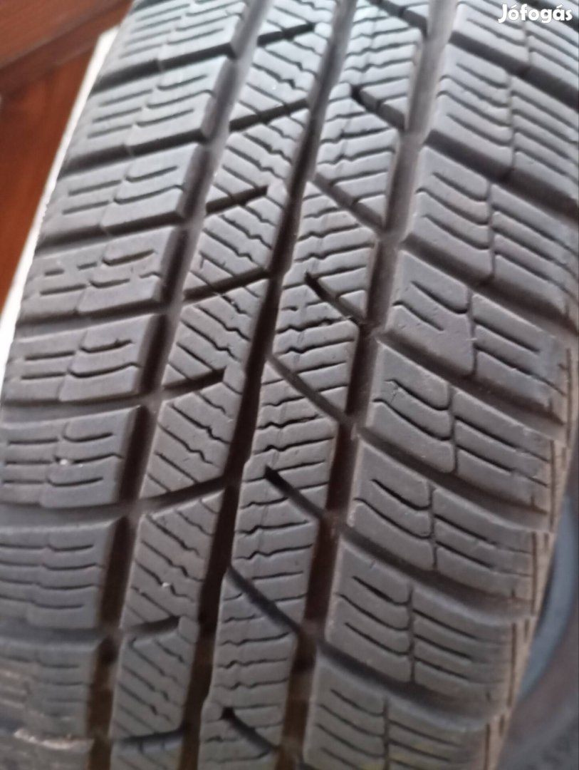 Téligumi 175/65r15. 175 65 15