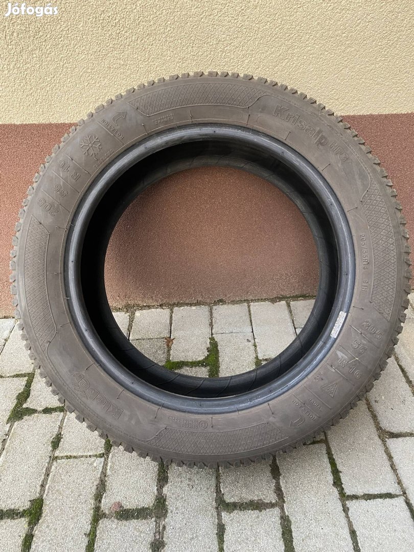 Téligumi 205/55 R16 Kleber Krisalp